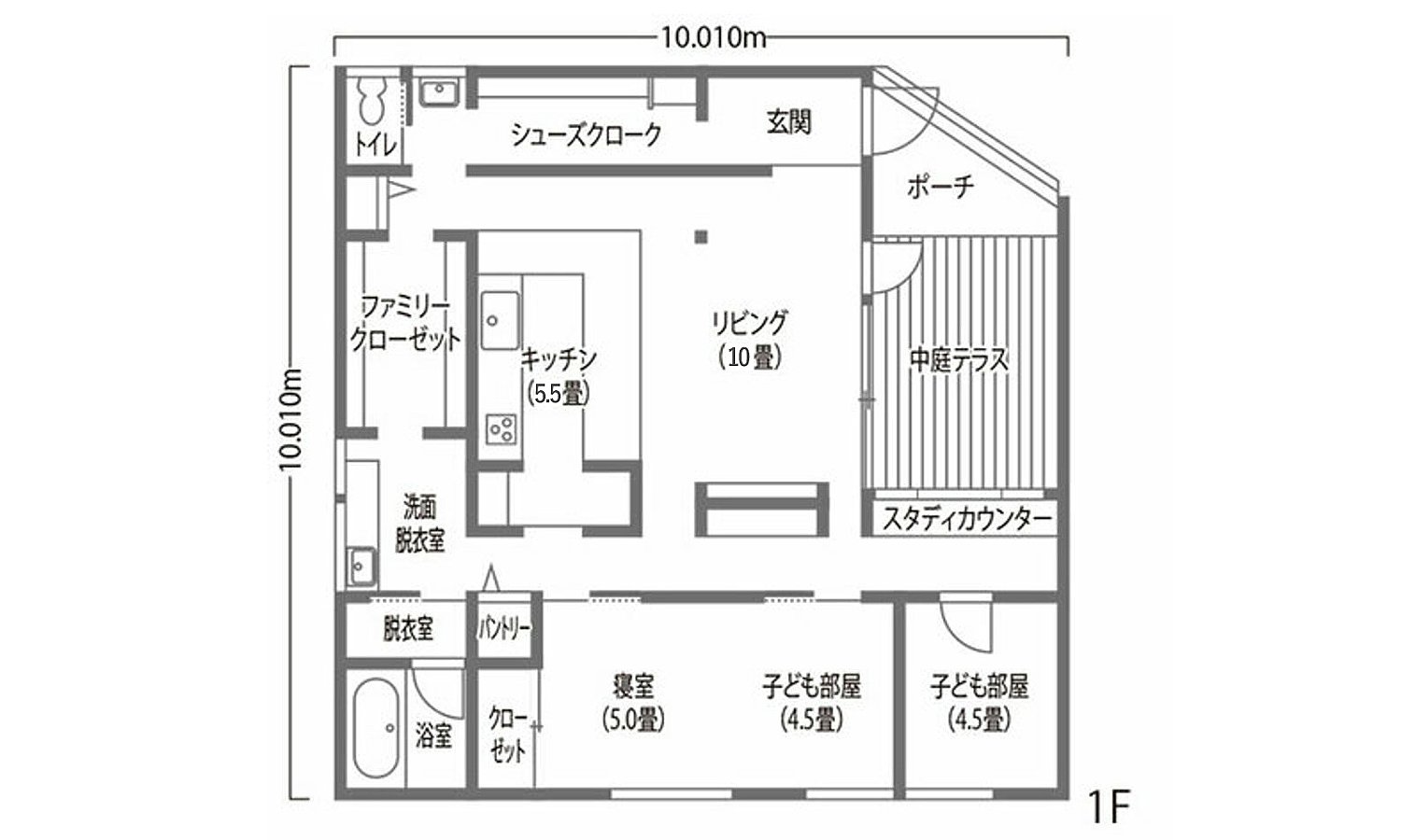 非日常を楽しむ光庭の平屋