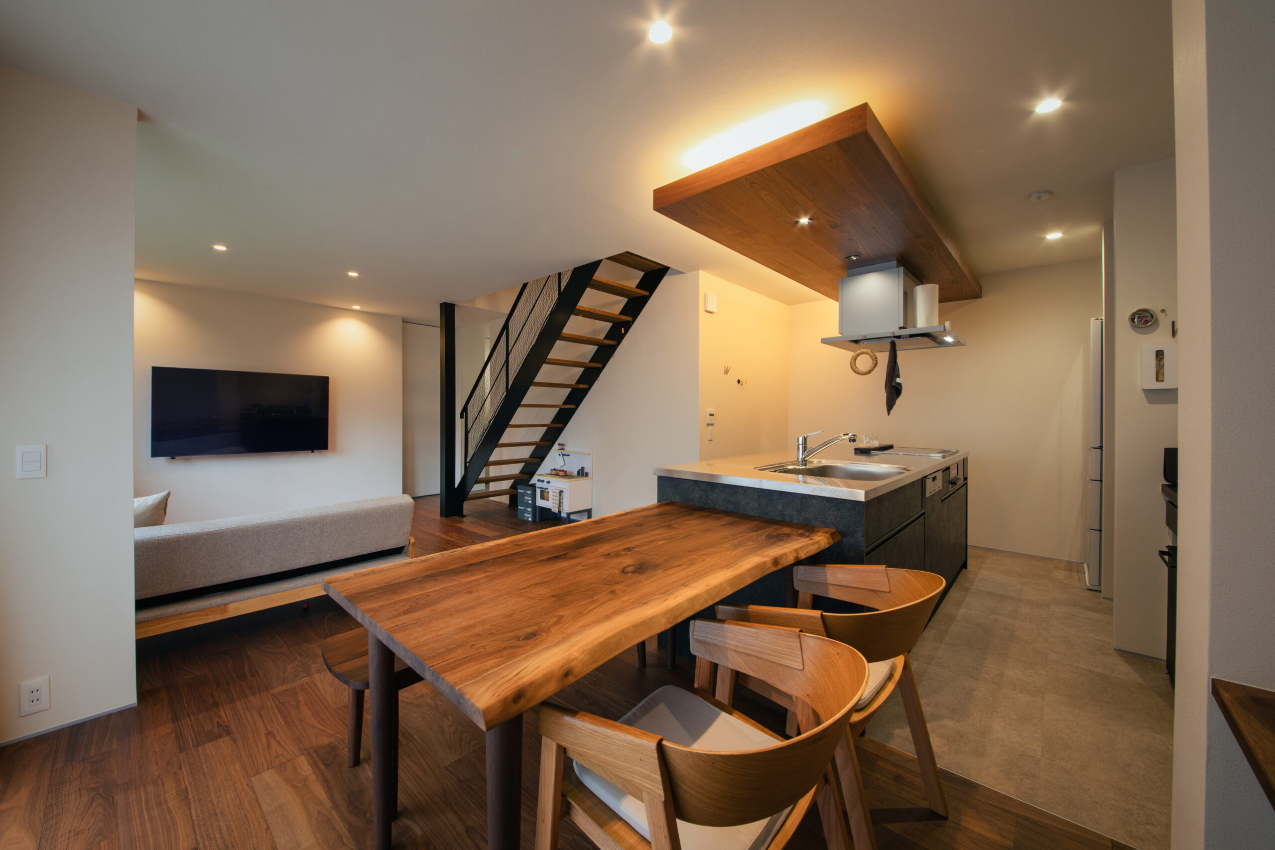 29坪で叶える、シンプルで上質なミニマルライフ