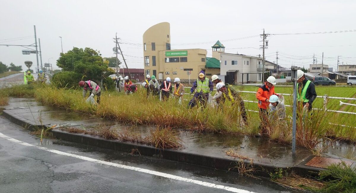 《社会奉仕活動報告》国道1号クリーン作戦を実施しました|西遠建設株式会社
