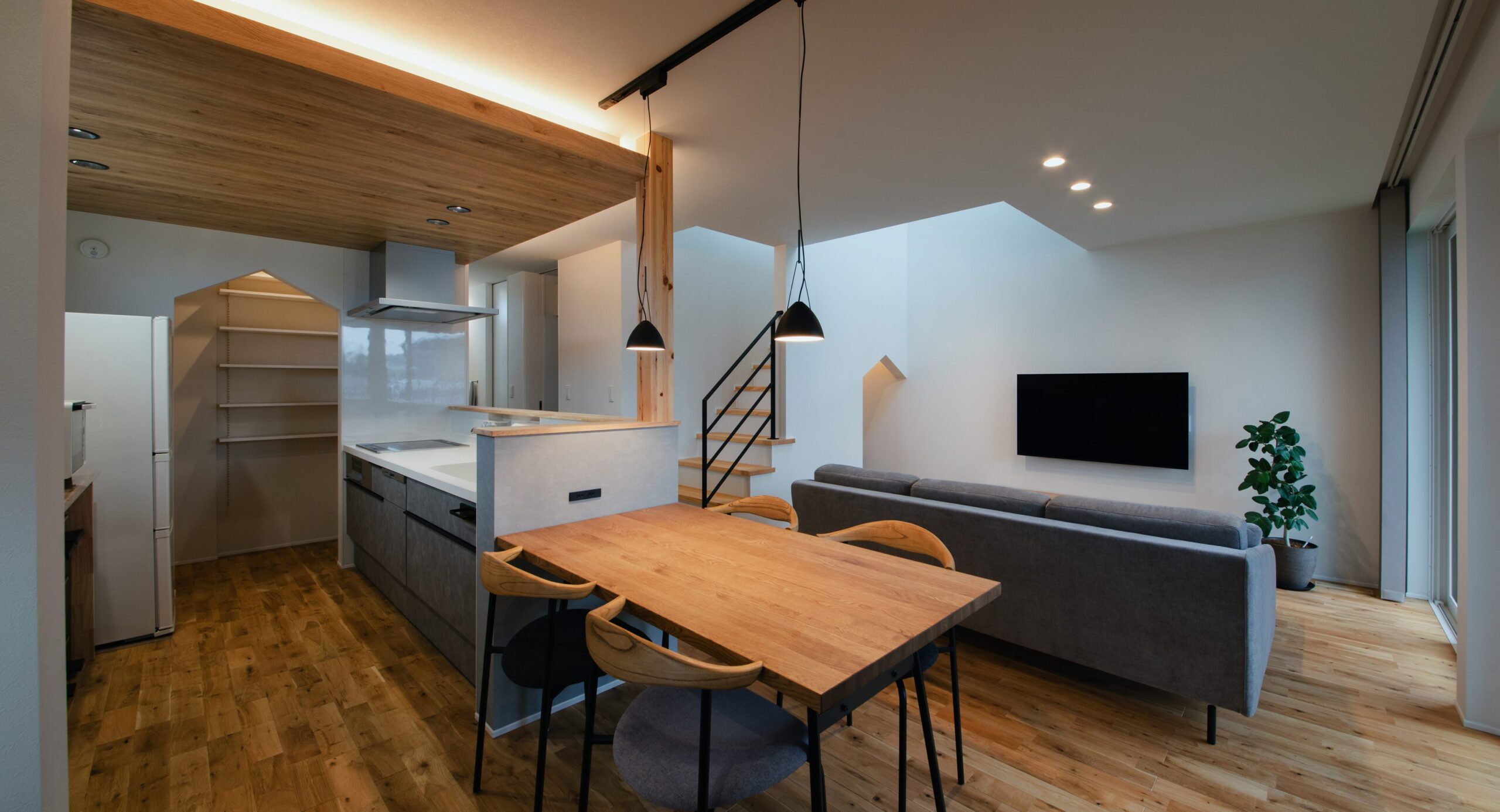 「開放感」を求めすぎてプライバシーを損なう失敗