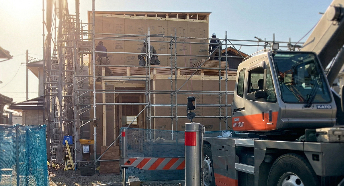 【焼津市】陽だまりに集う家|祝・上棟!建築家とつくるジャパンディな住まいがカタチに