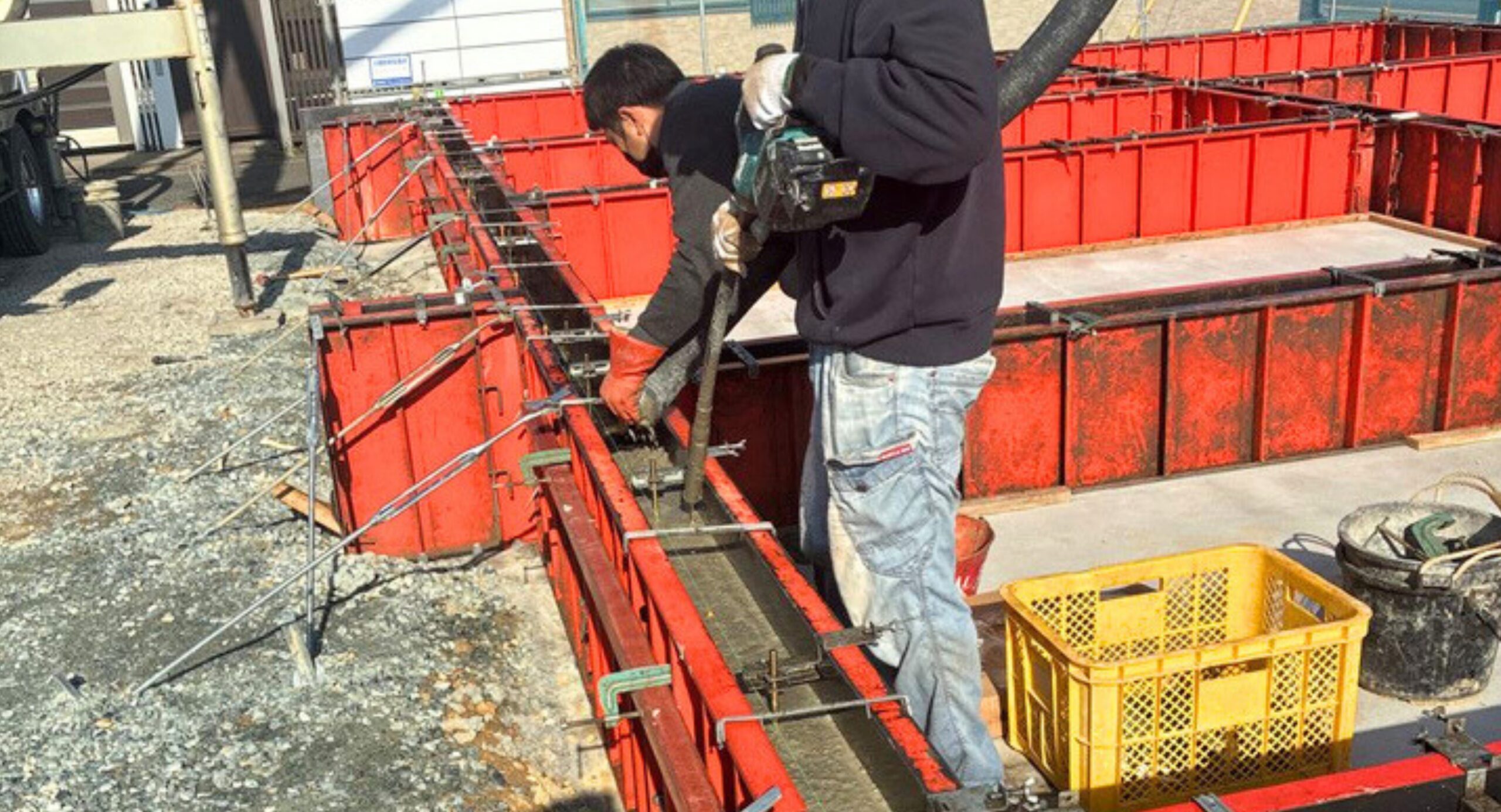 ON/OFFを切り替える平屋|基礎工事から上棟前までの様子