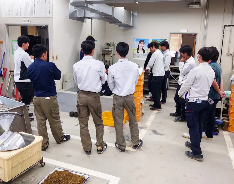 「アスファルト舗装勉強会」に参加|品質向上につながる技術を学びました!